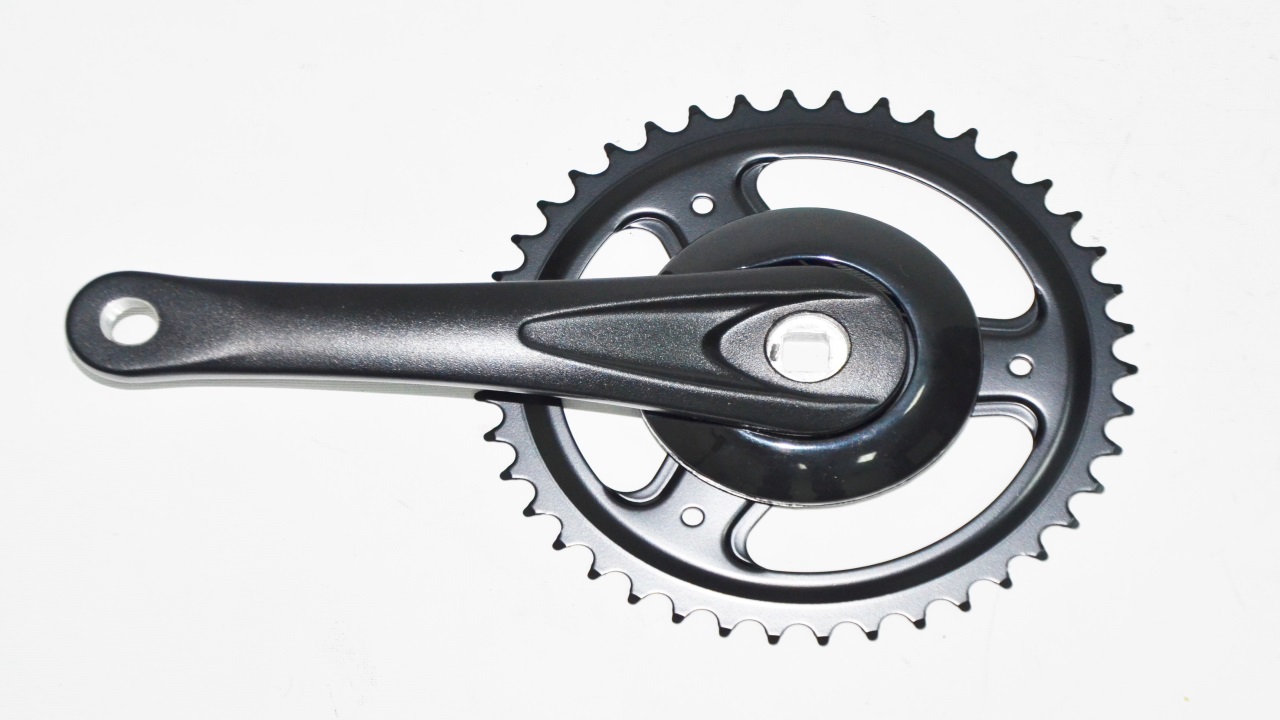 ÖN ZİNCİR DİŞLİSİ ve BAĞLANTISI (MB6)